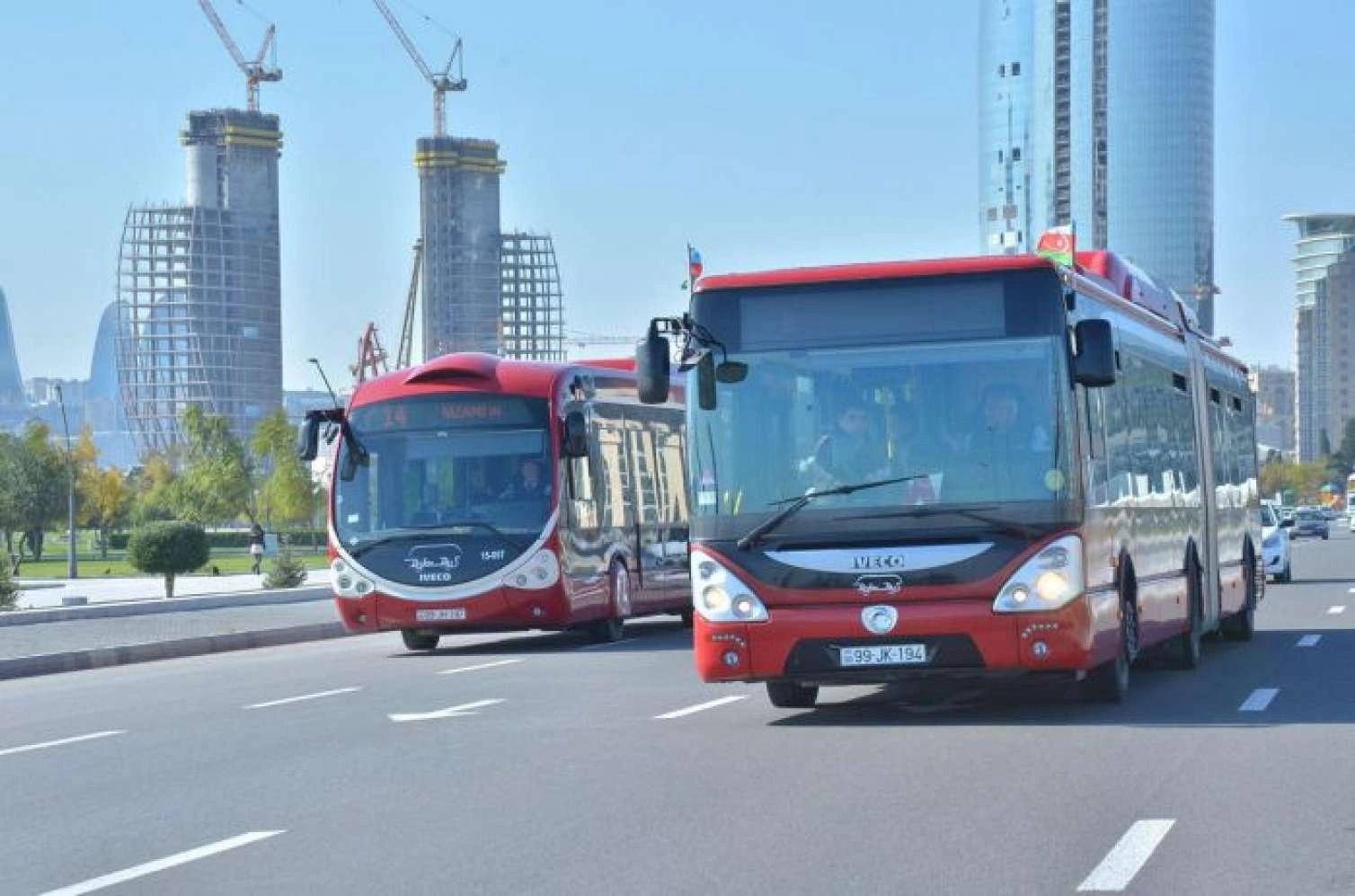 Avtobuslarda pulsuz keçid dövrü başlayır