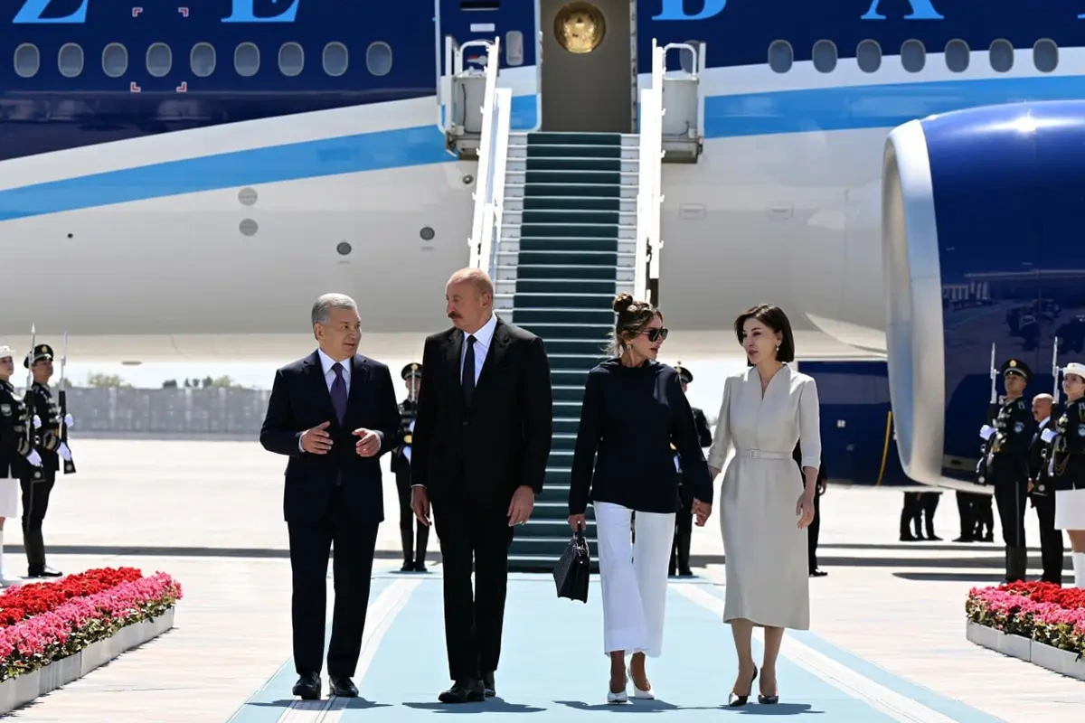 Prezident və xanımı Özbəkistandadır - Foto/ Video