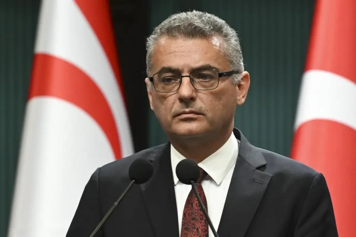 Bu ölkənin prezidenti xəstəxanaya yerləşdirildi