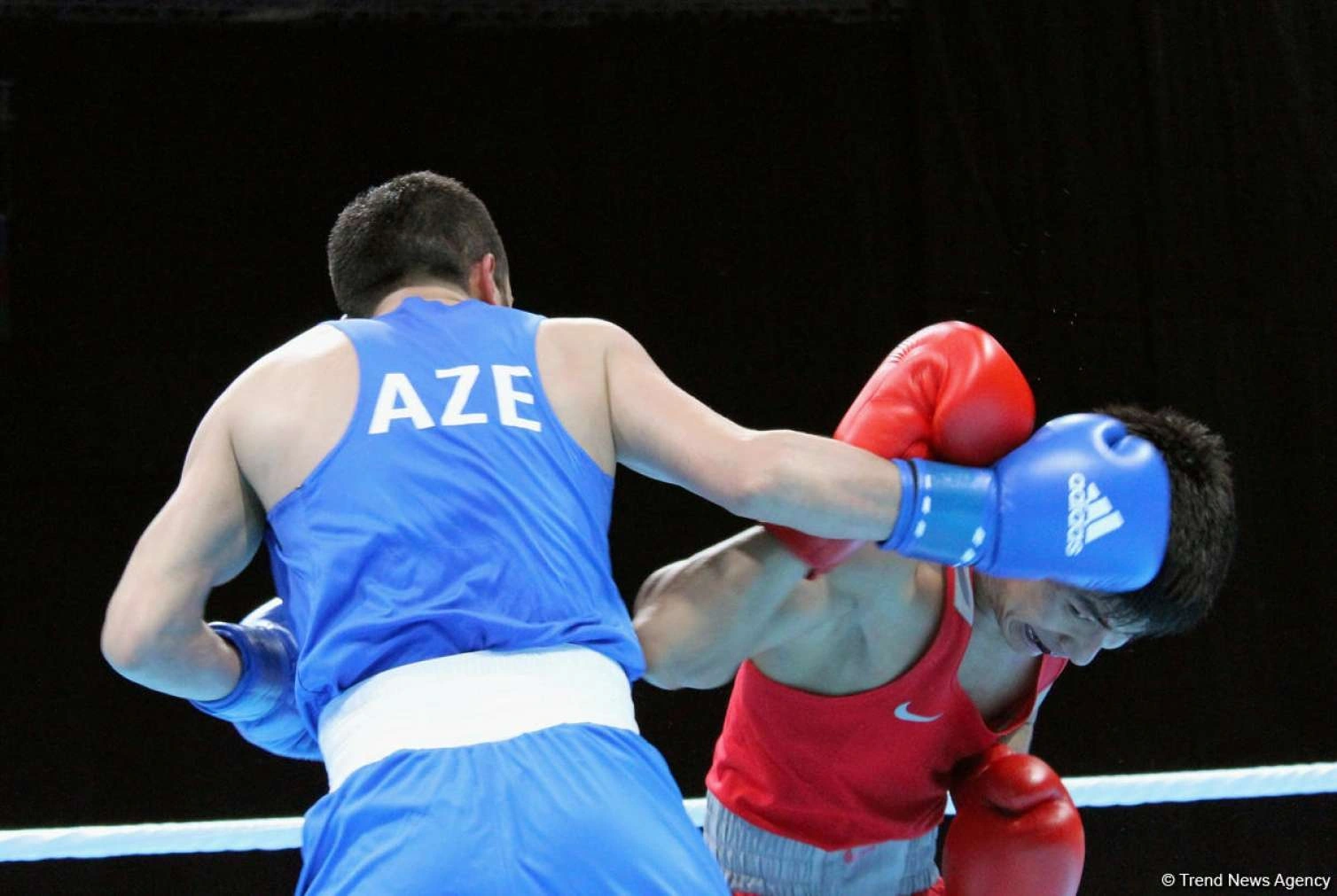 Boksçularımız Gürcüstanda 13 medal qazandı