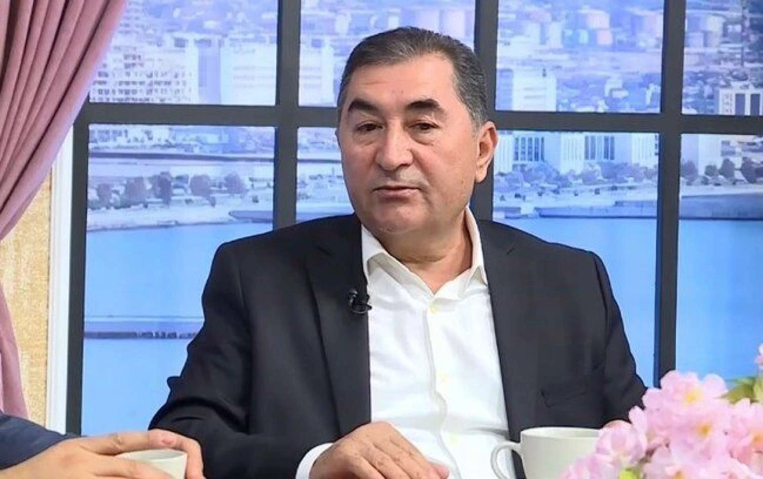 "Bunları yeyəndən sonra oxumağa əziyyət çəkirəm"