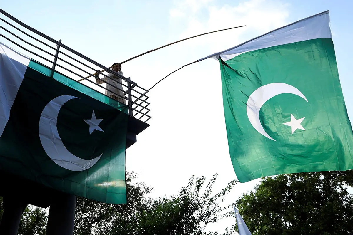 Pakistan Əfqanıstanla sərhəddə əməliyyat keçirdi - Çox sayda ölən var