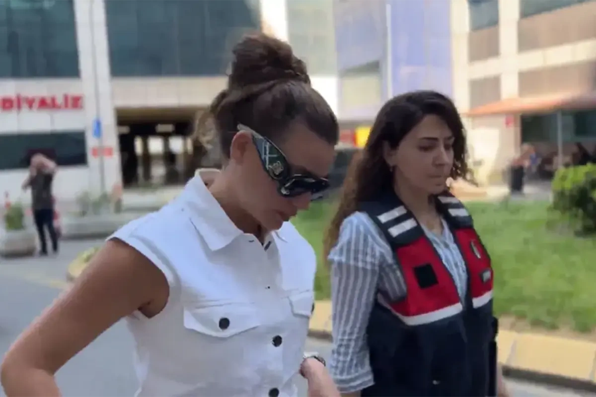 Serenay Sarıkaya sərbəst buraxıldı