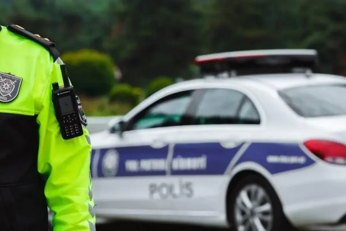 Yol polisi əlverişsiz hava ilə bağlı sürücülərə xəbərdarlıq etdi
