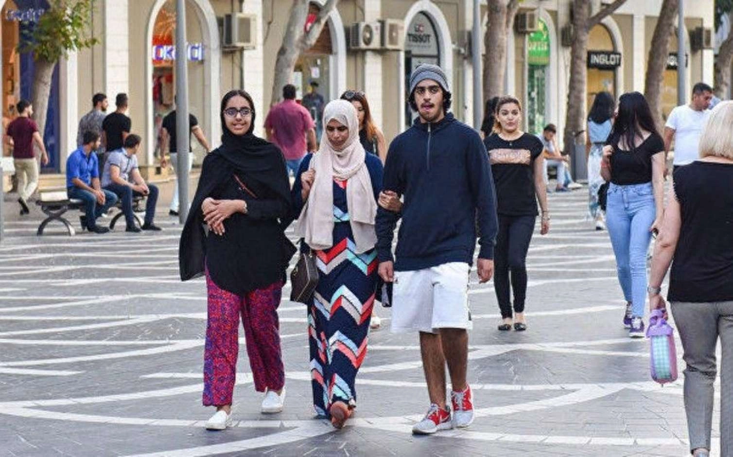 Azərbaycana turist axını azaldı