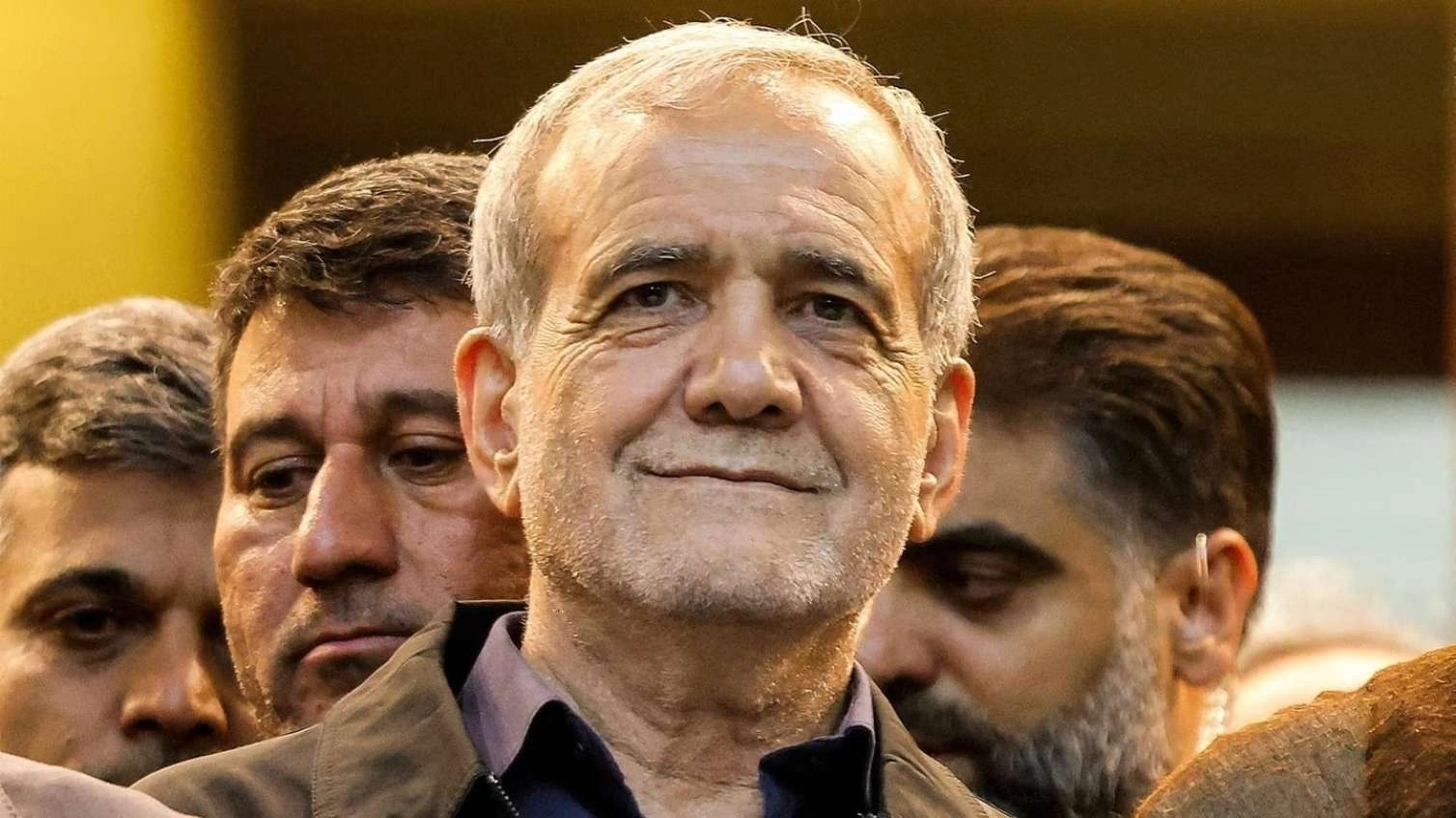 İran prezidenti Azərbaycanın bu mahnısı ilə “gəldi”