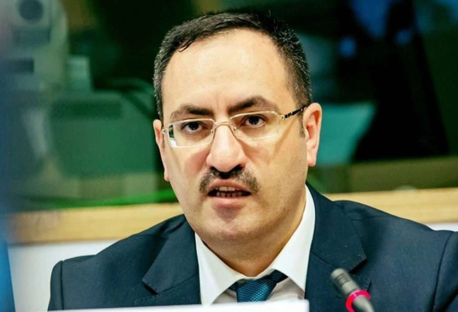 Parlamentdə şortla gəzirdilər - Naxçıvanın keçmiş rəhbərindən ilginc açıqlamalar
