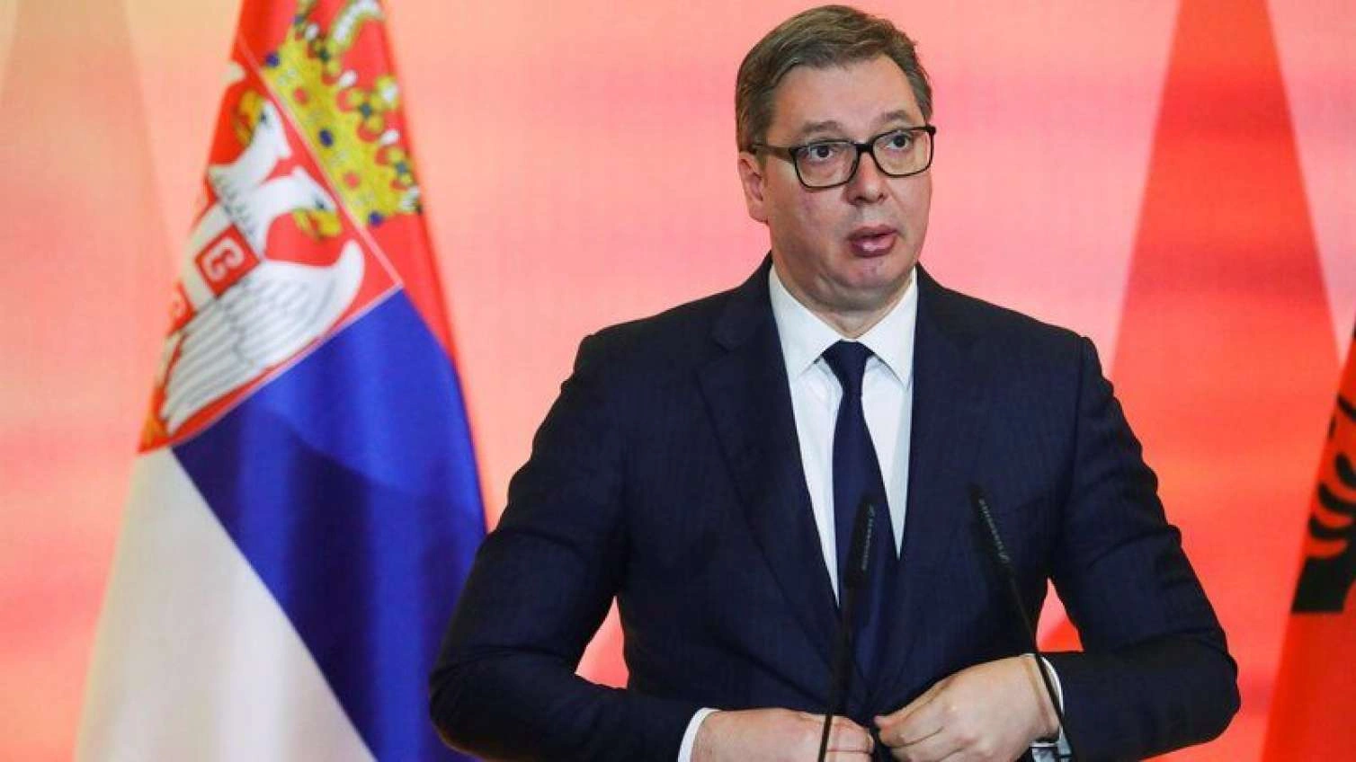 Serbiya Prezidenti Vuçiç istefa verəcək
