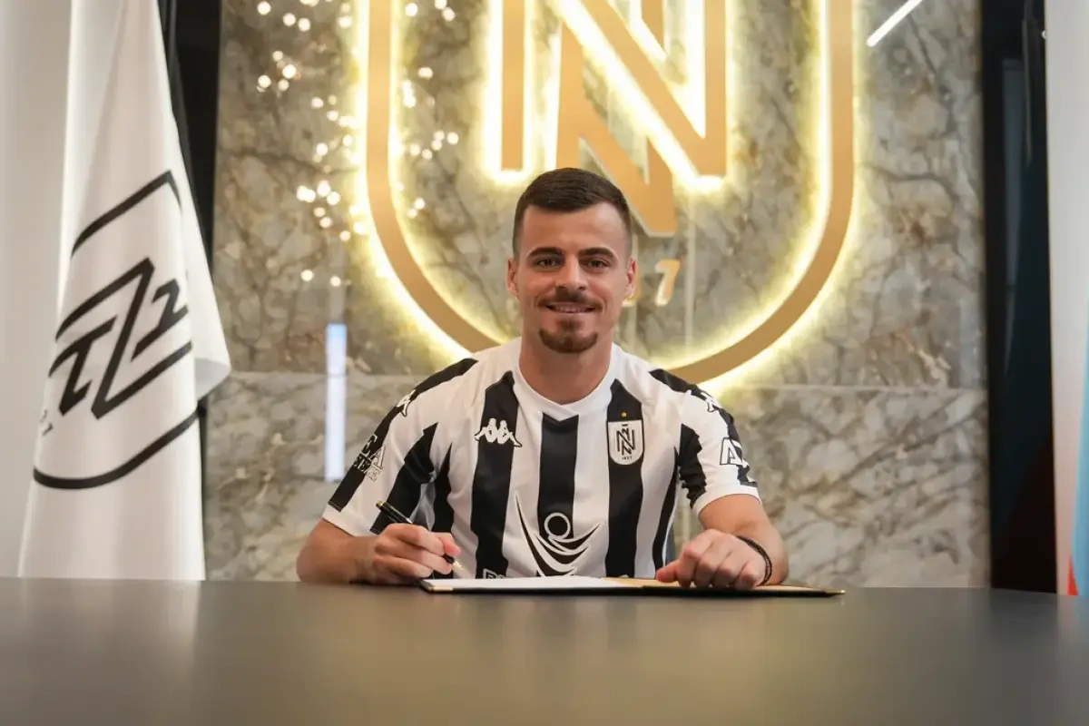 "Neftçi" serbiyalı futbolçu transfer etdi