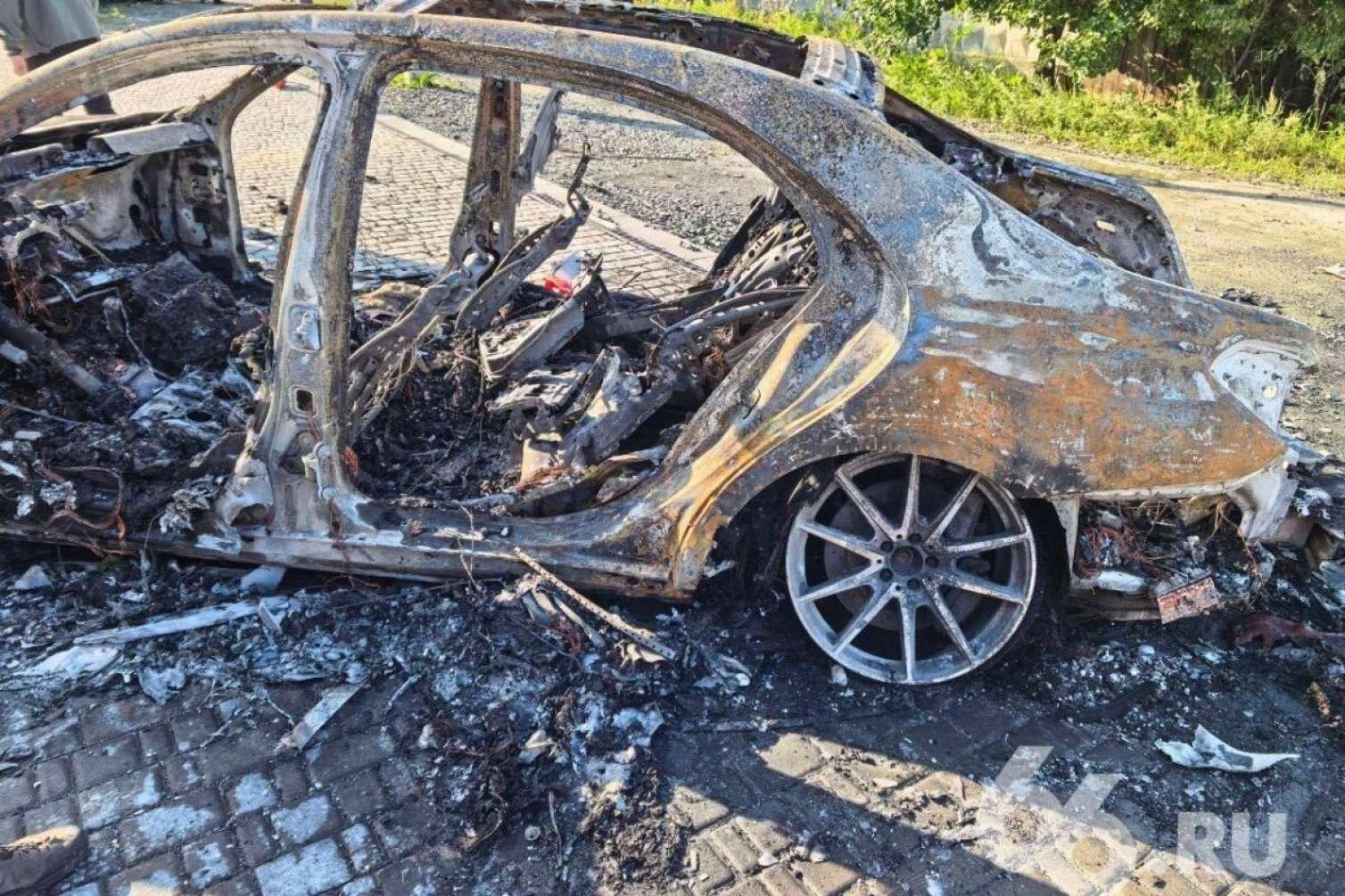 “Upır” dronunun yaradıcısının maşını partladıldı: Vəziyyəti ağırdır