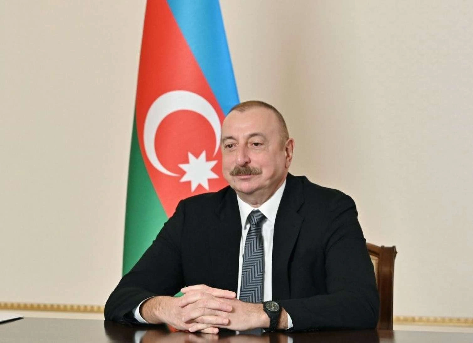 Prezident Karla Kanqaluya məktub ünvanladı