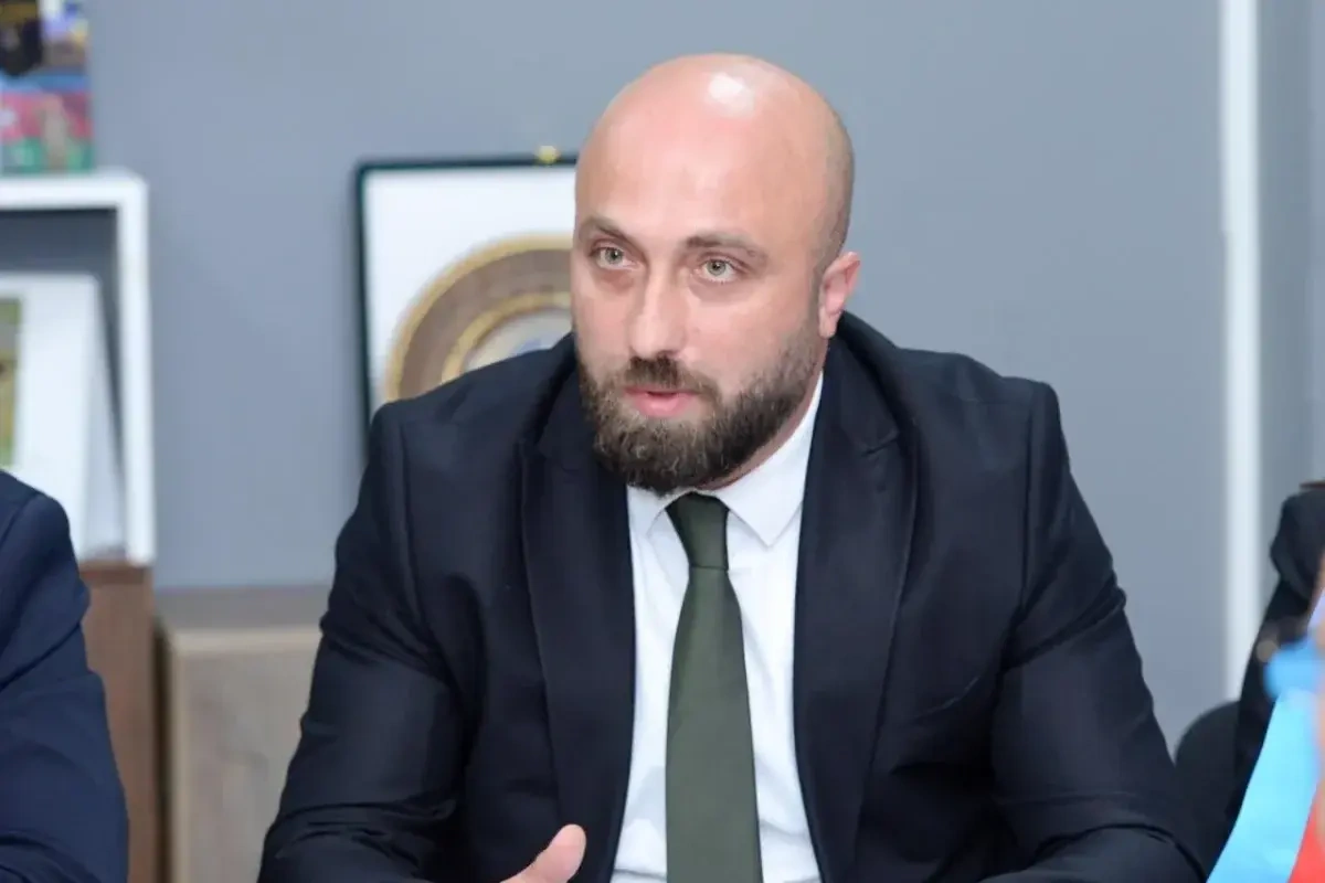 Ayaz Mustafayev "Space TV" ilə bağlı yayılan məlumatlara münasibət bildirdi