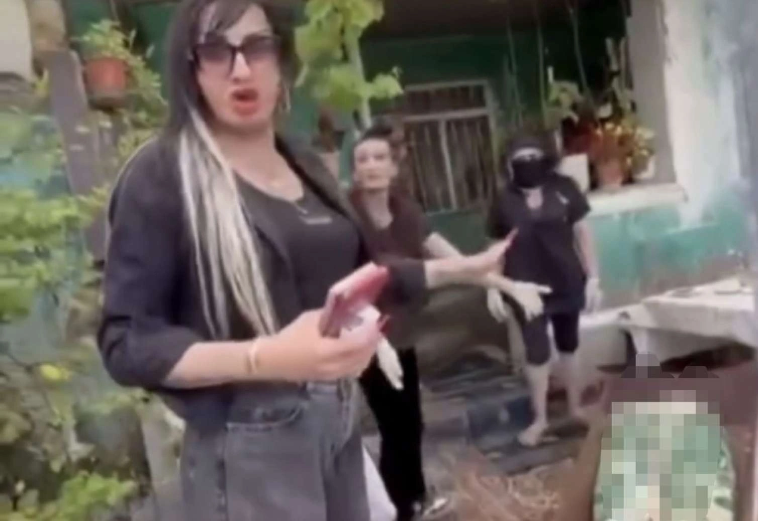 Bakıda QİÇS-dən ölən transgender şəxsin meyiti niyə ortada qaldı?