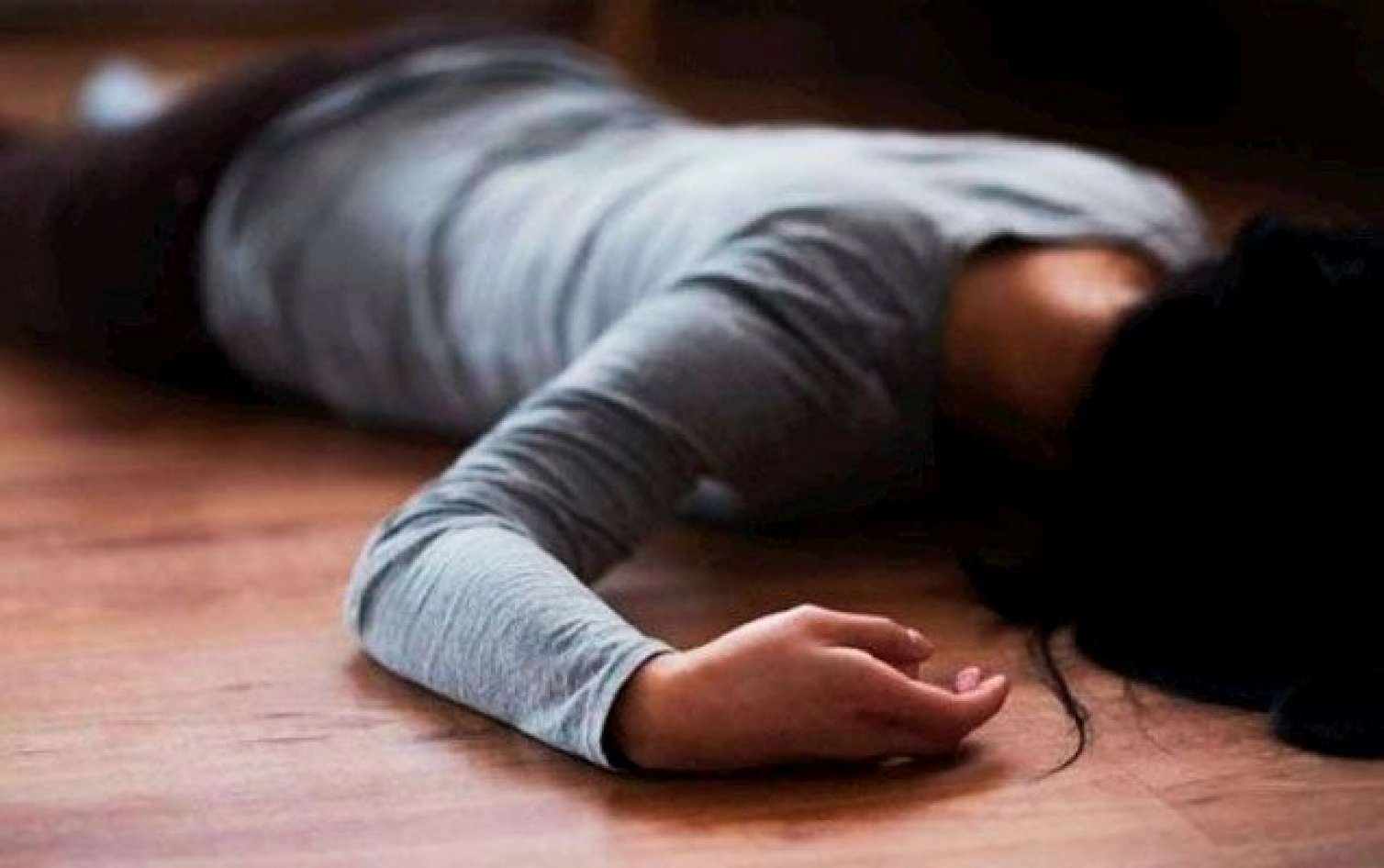 Zaqatalada müəmmalı ölüm: Qadın evində ölü tapıldı
