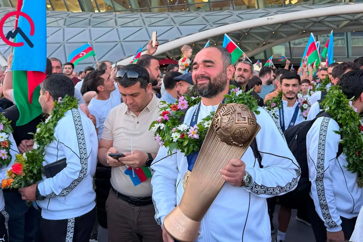 Millimiz Bakıda belə qarşılandı - Video