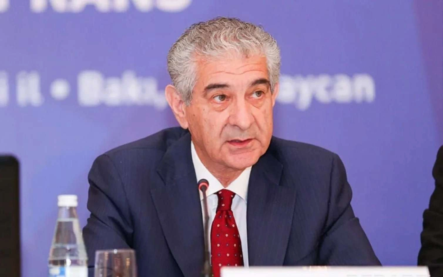 Əli Əhmədovun həyat yoldaşı bu klinikanın direktoru oldu