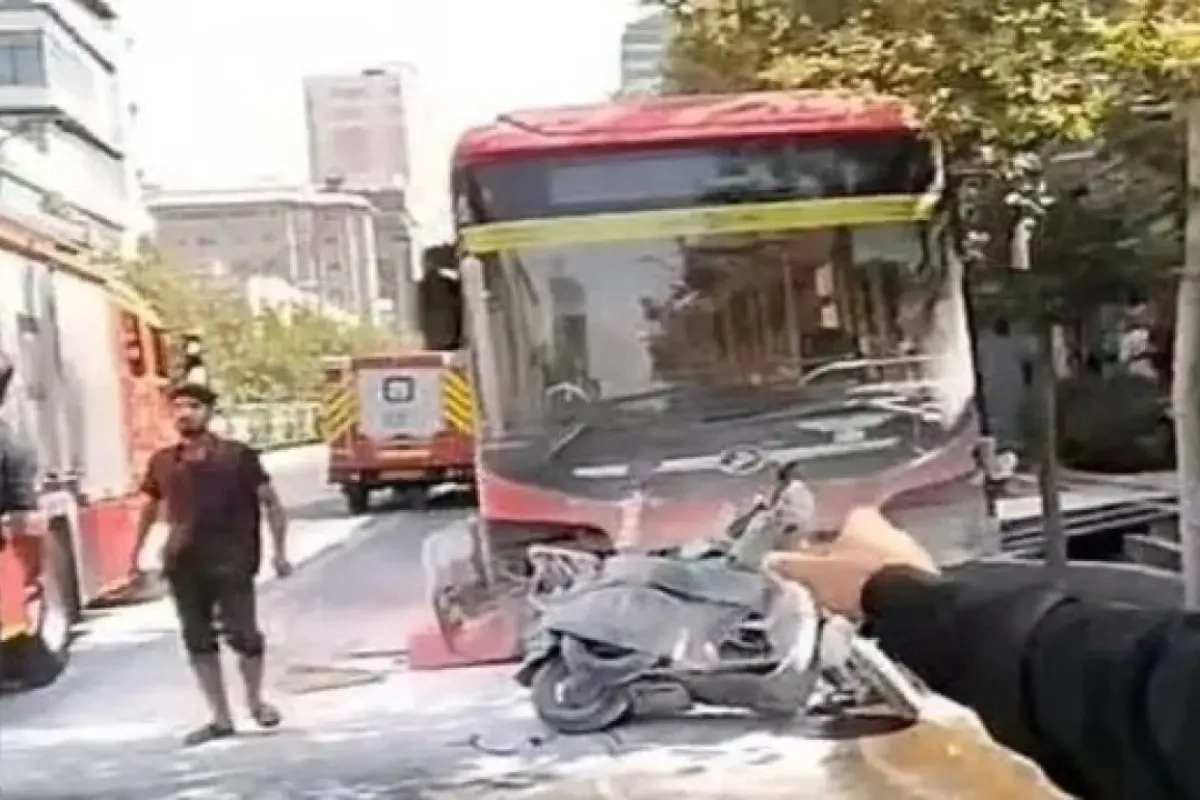 Tehranda ağır qəza: 10-a yaxın şəxs xəsarət aldı