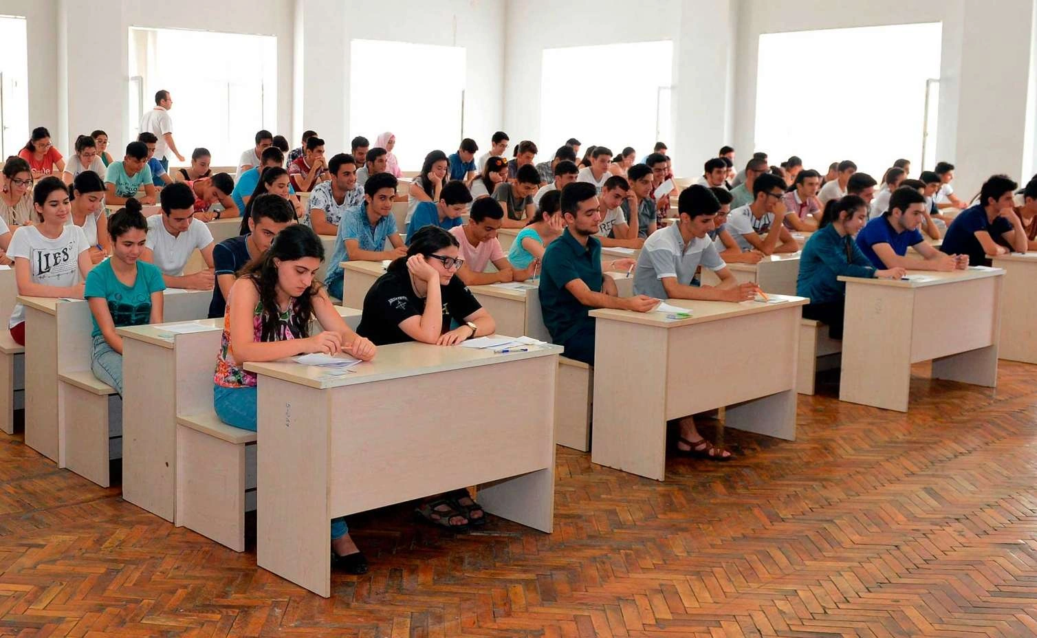 Tələbələrin yerdəyişməsi üzrə sənəd qəbulu başlayır