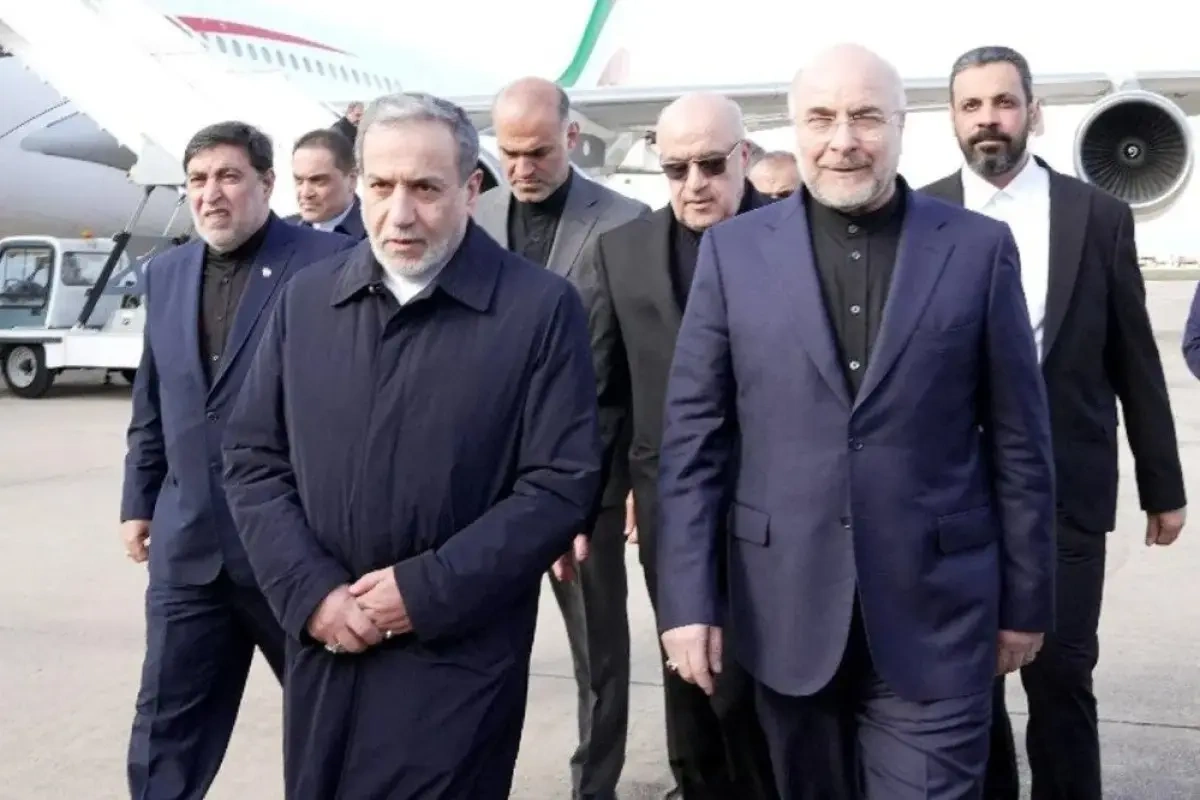 İranın danışıqlar heyəti Omana getdi