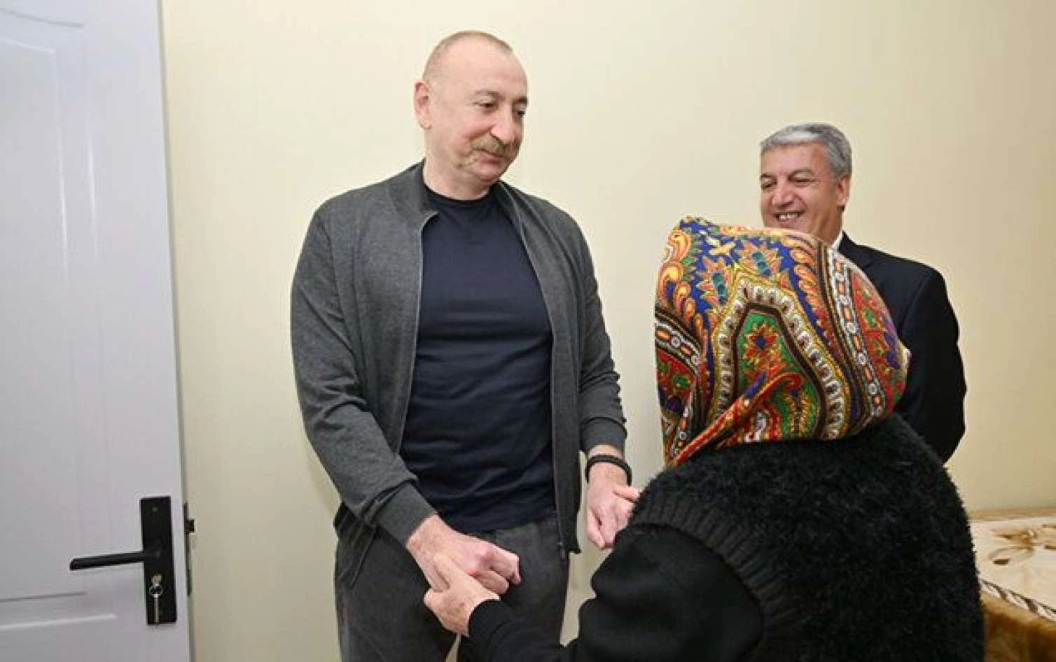 “Mənim qızımı niyə gətirməmisən, görərdim”