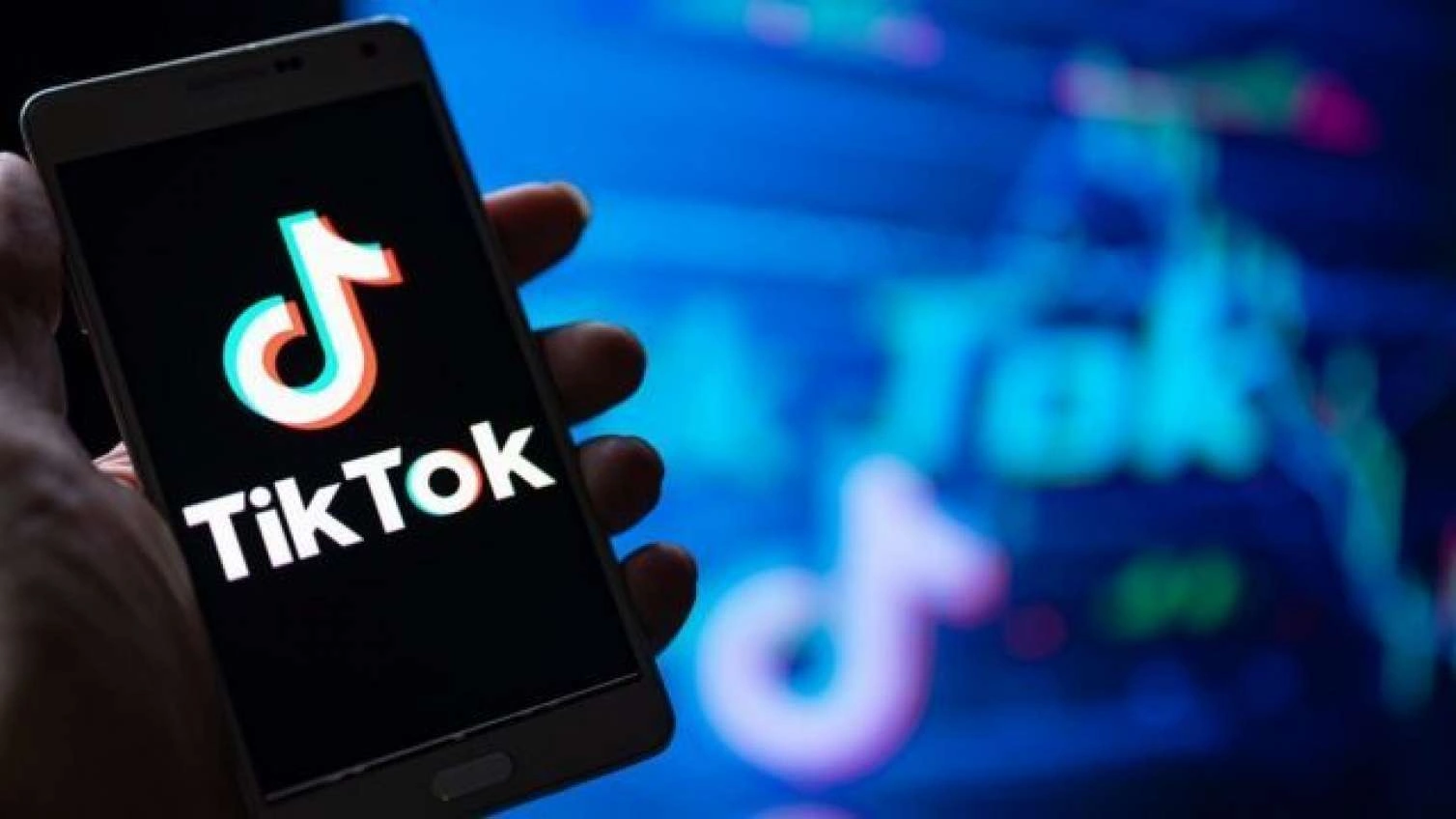TikTok Azərbaycanda 600 minə yaxın videonu silib