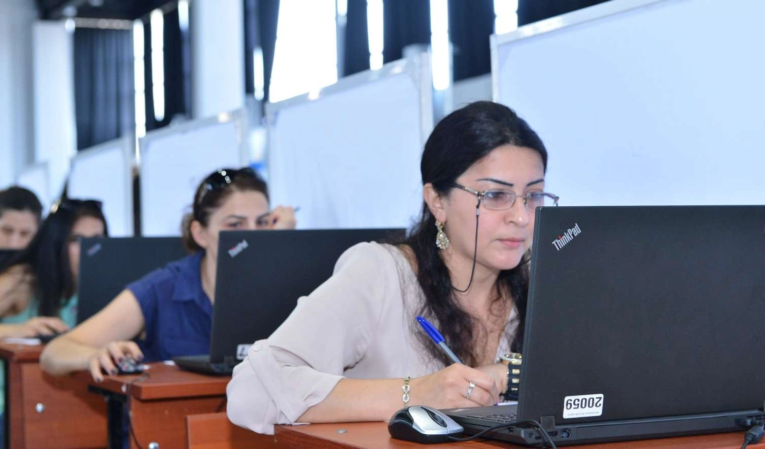 Yeni təklif: Müəllimlər vergidən azad edilsin – Deputatdan