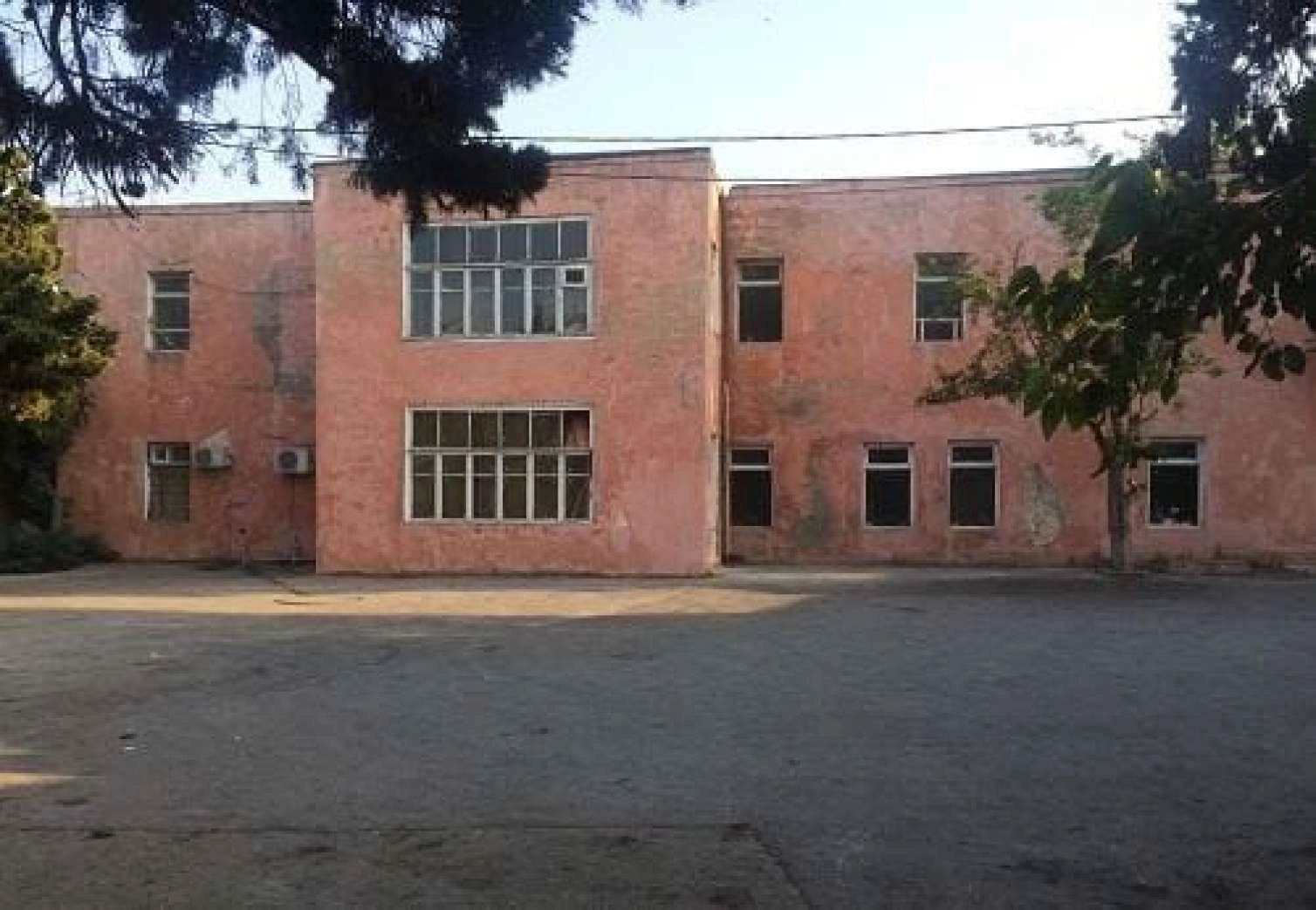 Gəncədə qazi xəstəxananı yandırmağa çalışdı -