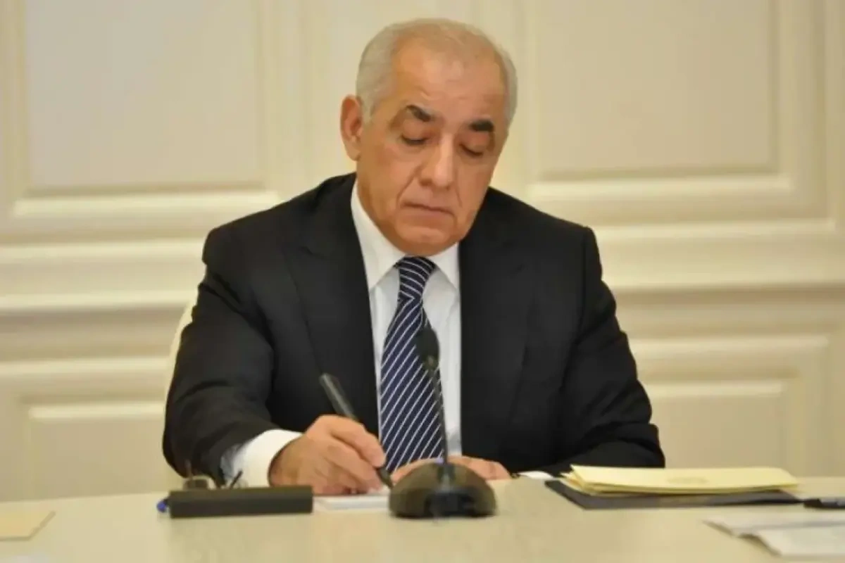 Baş nazir yeni əmr imzaladı