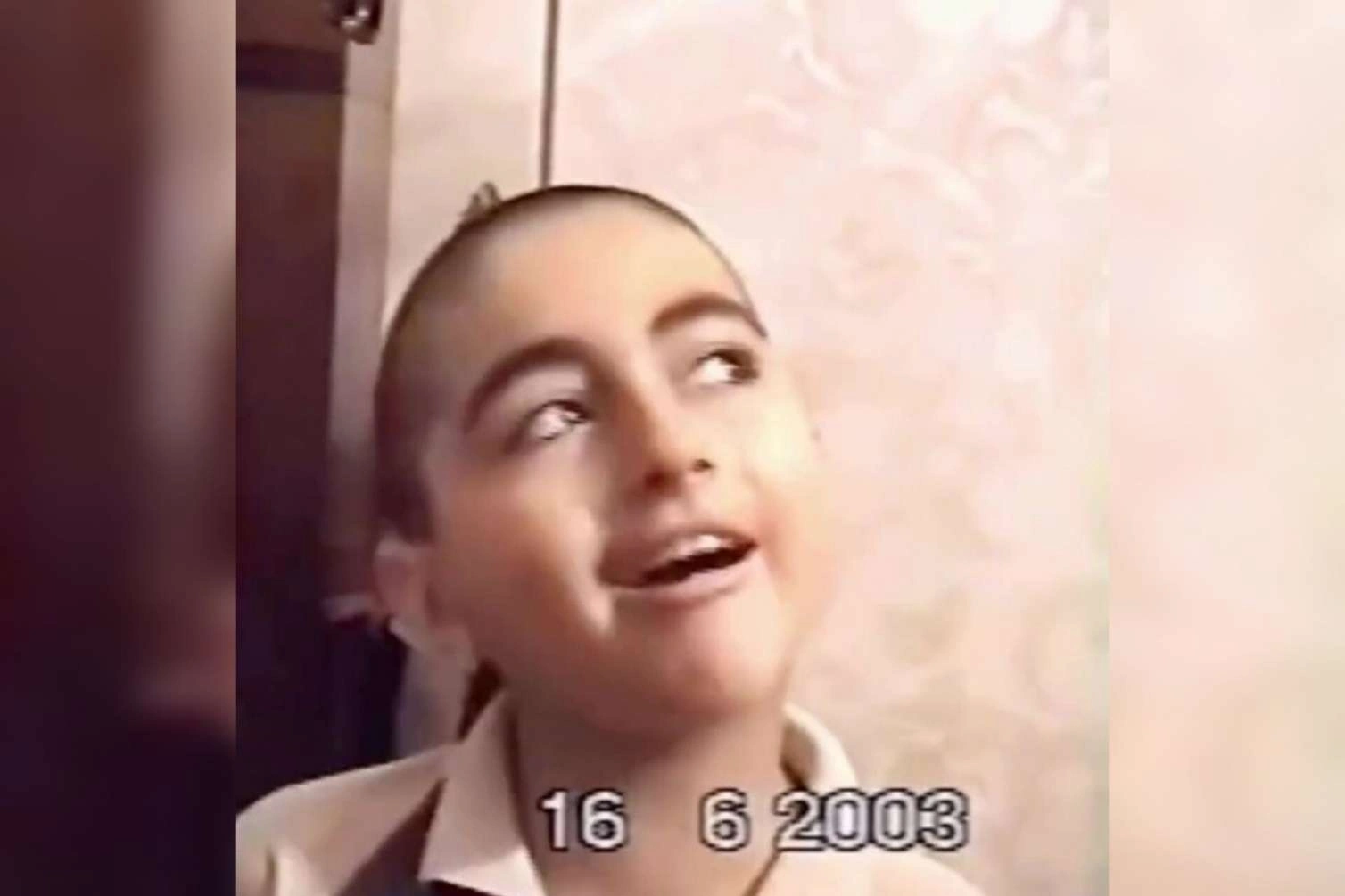 Azərbaycanlı müğənninin uşaqlıq görüntüləri gündəm oldu