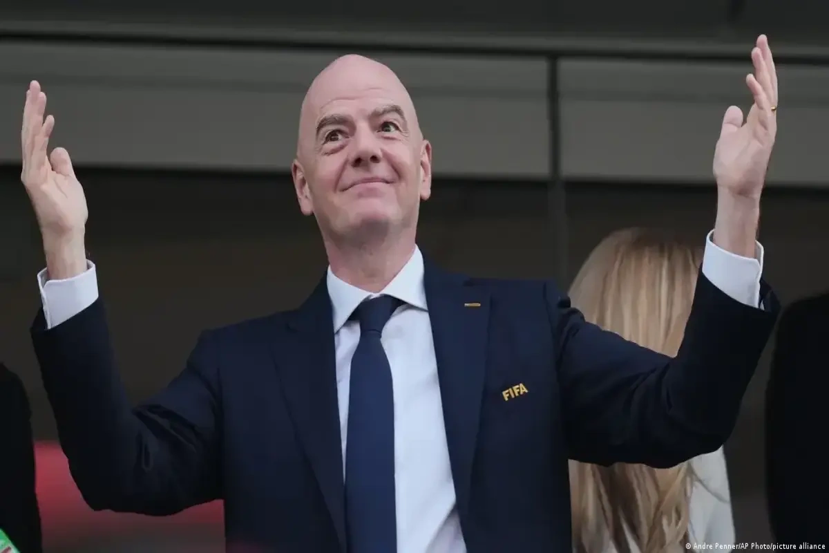 İnfantino: "Mundialda iştirakçıların sayı 64 ola bilər"