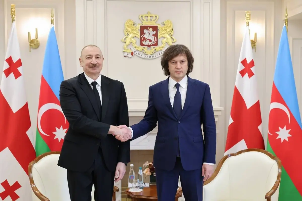 İrakli Kobaxidze İlham Əliyevi təbrik etdi