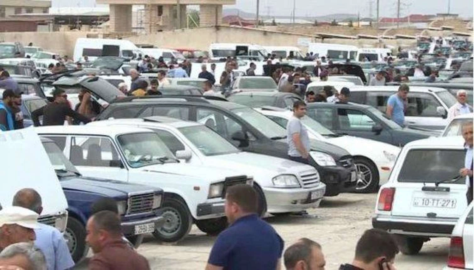 İkinci əl avtomobil alarkən aldanmayın: