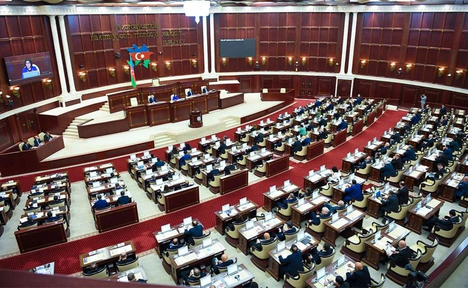 Qanunvericiliyə “frilanser” anlayışı daxil edilir
