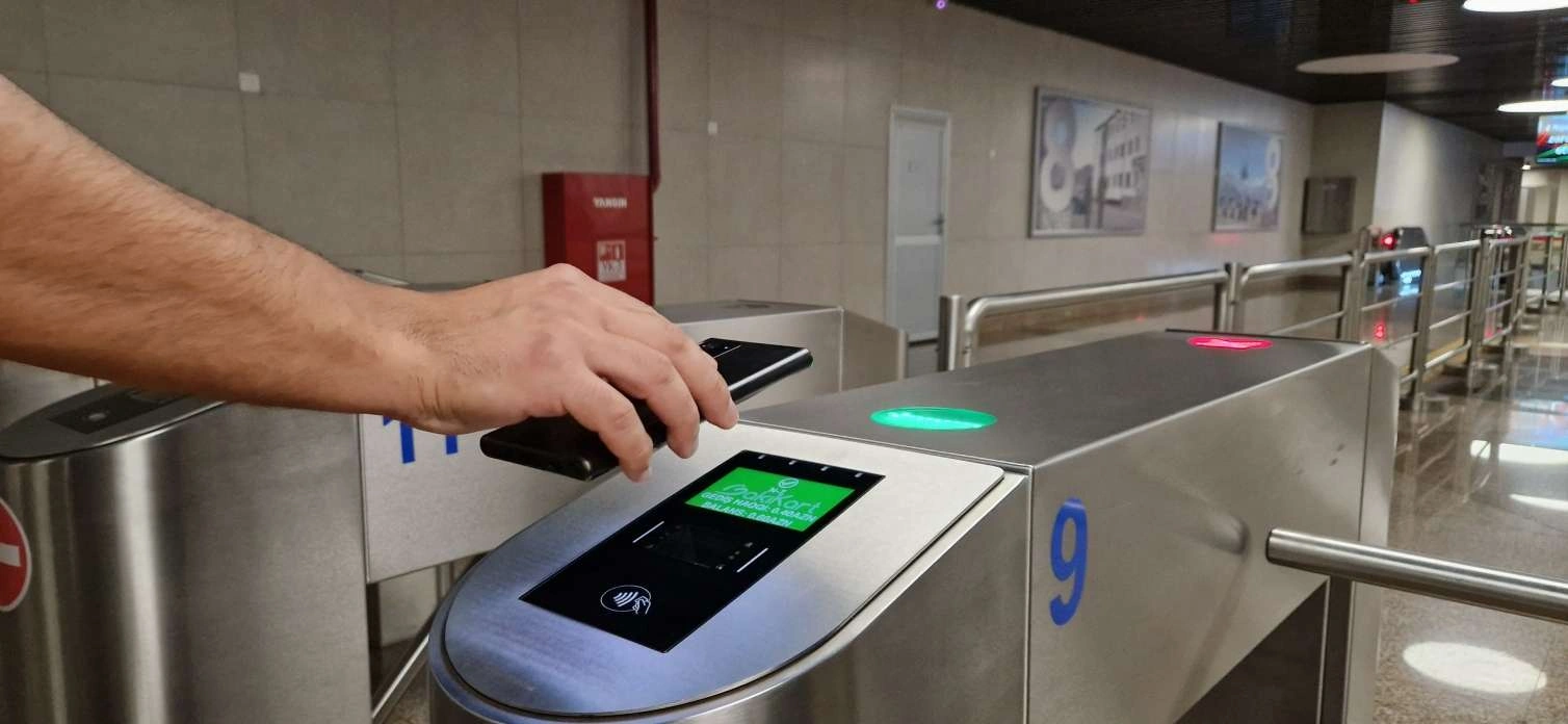 Sərnişinin əlavə 1 manat 20 qəpik xərcini metropoliten ödəyəcək?
