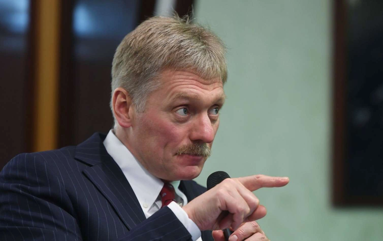 İrəvan seçimini etməlidir: Aİİ, yoxsa Aİ - Peskov