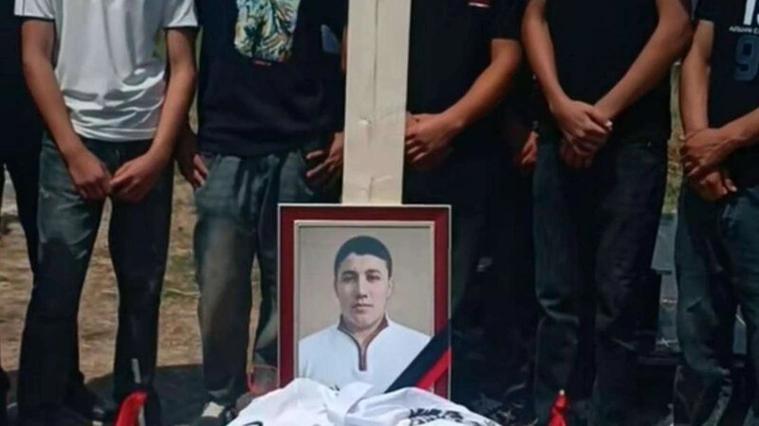 11-ci sinif şagirdi vəfat etdi -