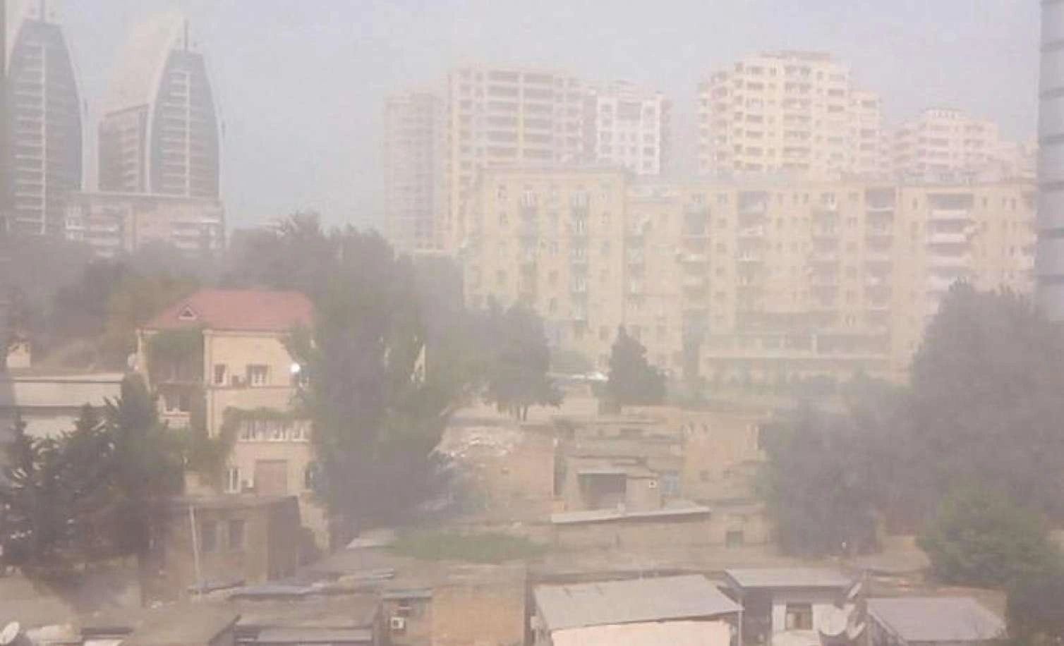 Bakıdakı tozun SƏBƏBİ