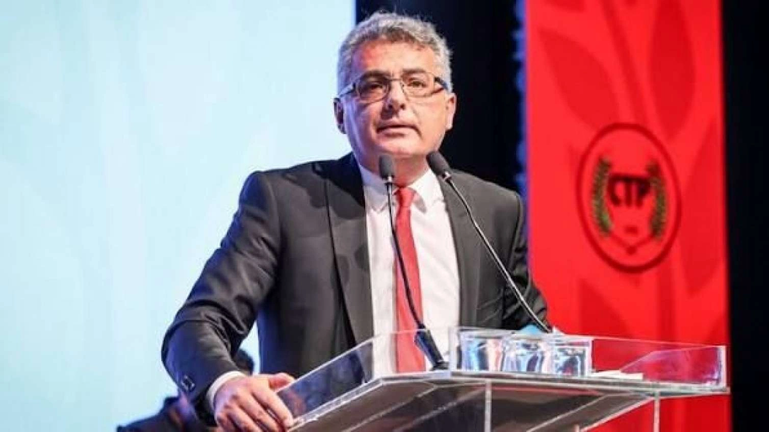 Şimali Kipr prezidenti xəstəxanaya aparıldı