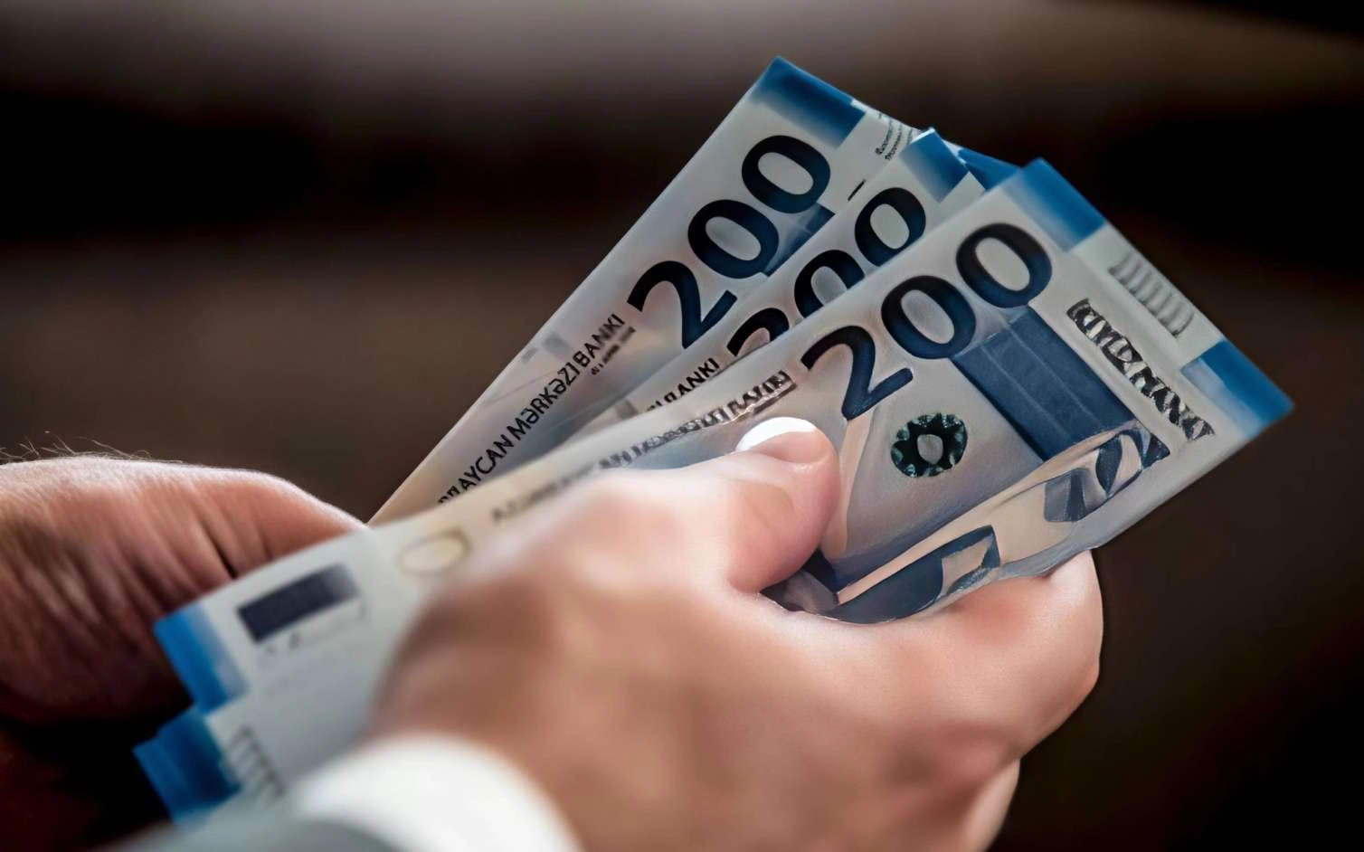 DİQQƏT! Maaşınız gecikirsə, hər gün üçün əlavə