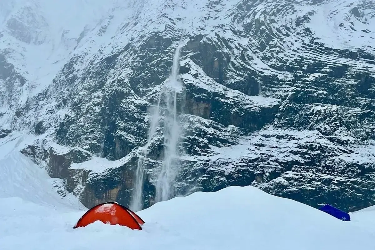 Elbrus dağında həlak olan alpinistlərin meyitləri tapıldı