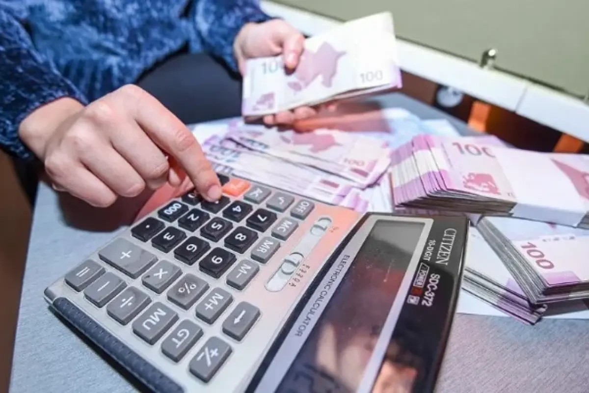 Orta aylıq əməkhaqqı artıb