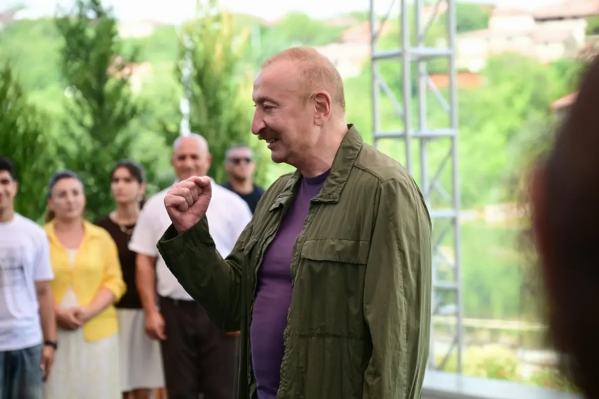 “Daha yumruq dövrü olmayacaq” - Video