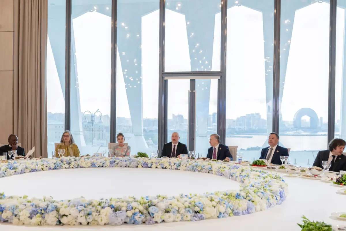Prezident və xanımı adından “Gülüstan” sarayında rəsmi ziyafət verildi – FOTOLAR/VİDEO