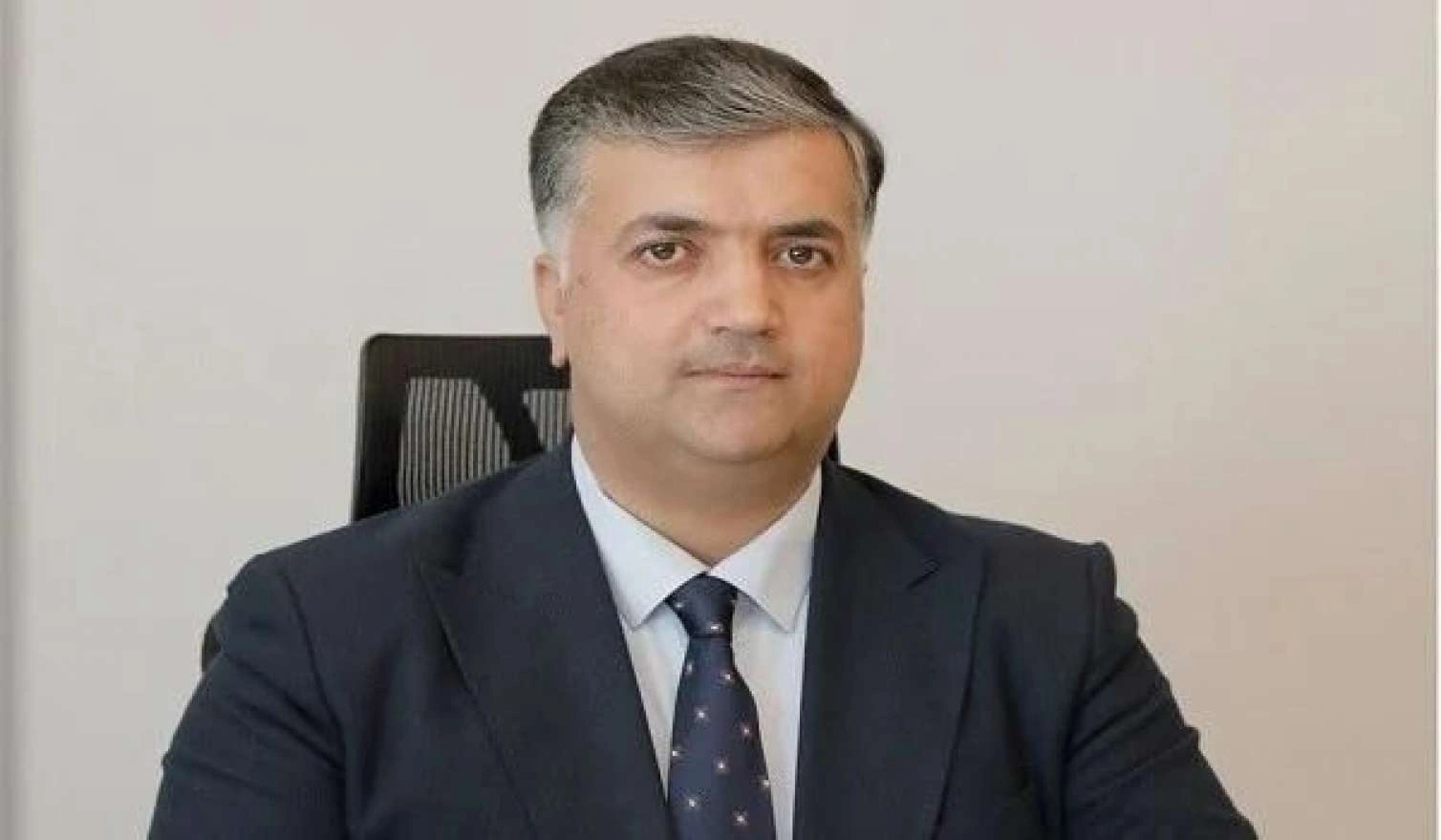 Hasil Abbasov onu vəzifəsindən azad etdi