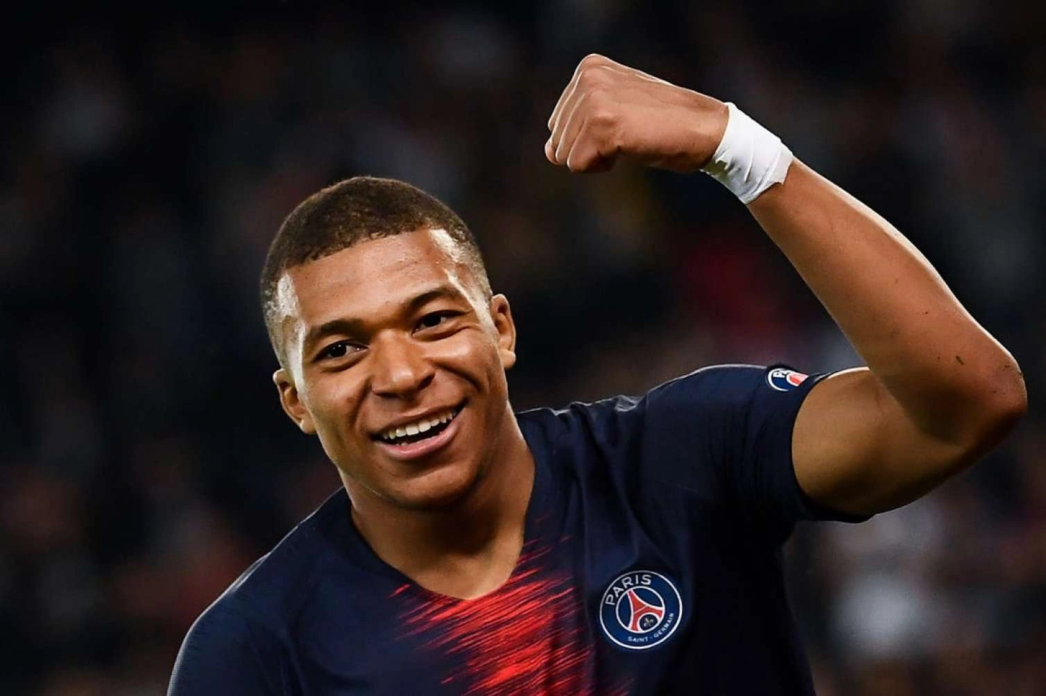 Mbappe millidə bombardir oldu -