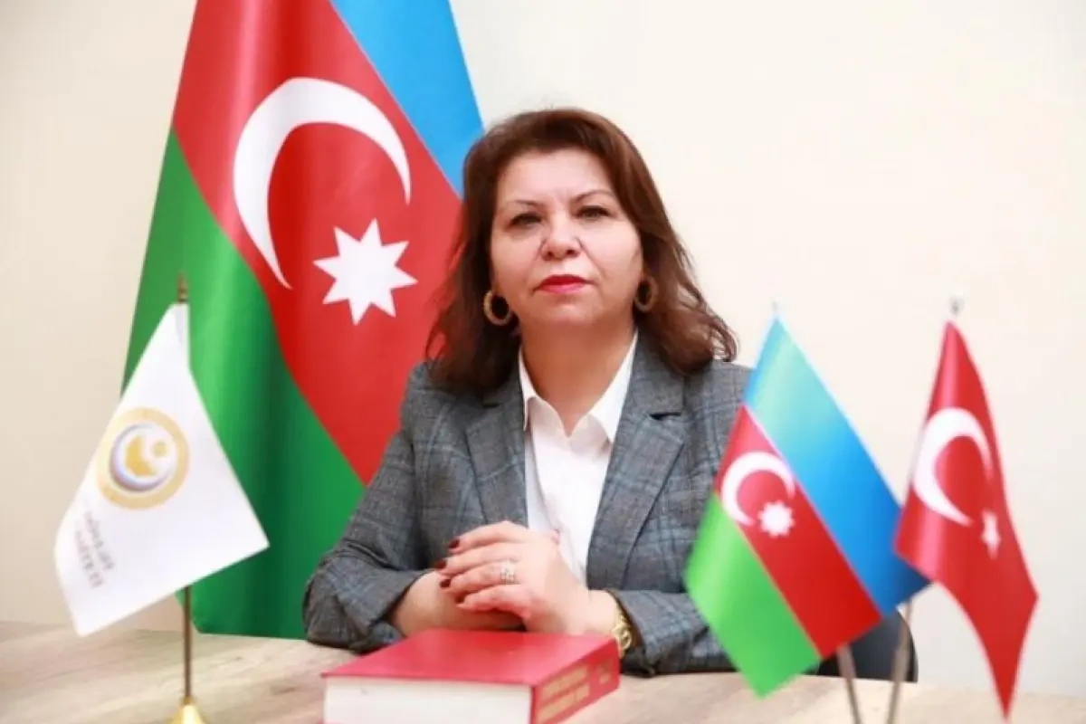 Professor: "Ləlöyün" çox aktiv və gözəl sözdür"