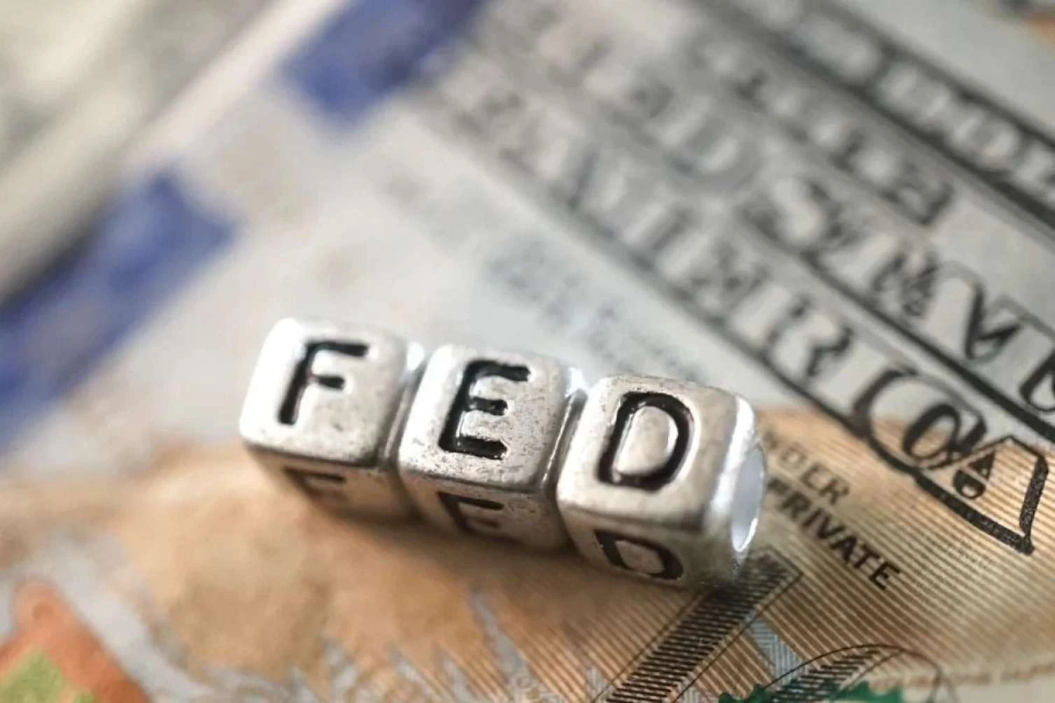 FES yenə bazarları çaşdırdı