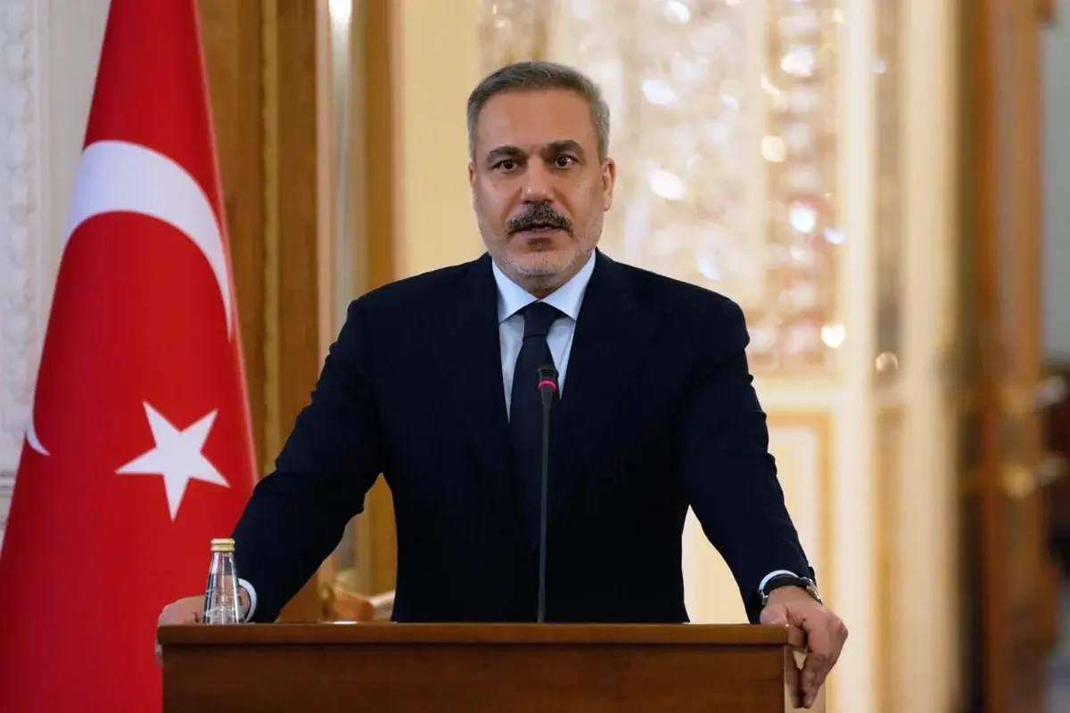 Türkiyə Rusiya və Ukrayna arasında görüş təşkil etməyə hazırdır – Hakan Fidan