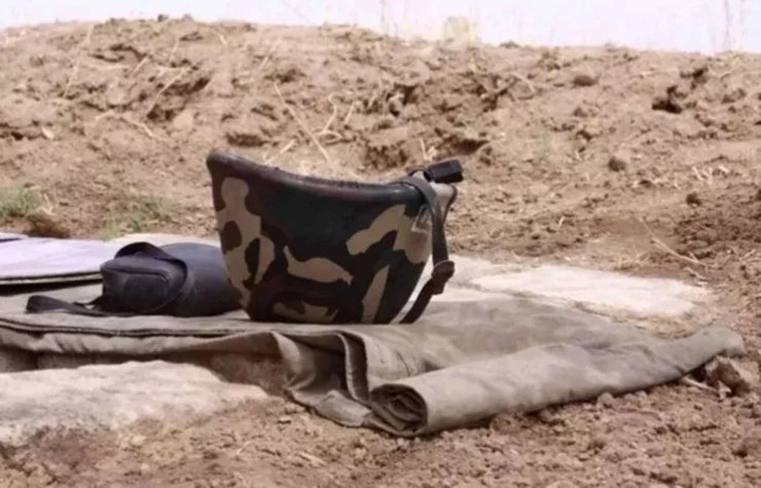 Ermənistanda hərbi qulluqçu əsgər yoldaşını