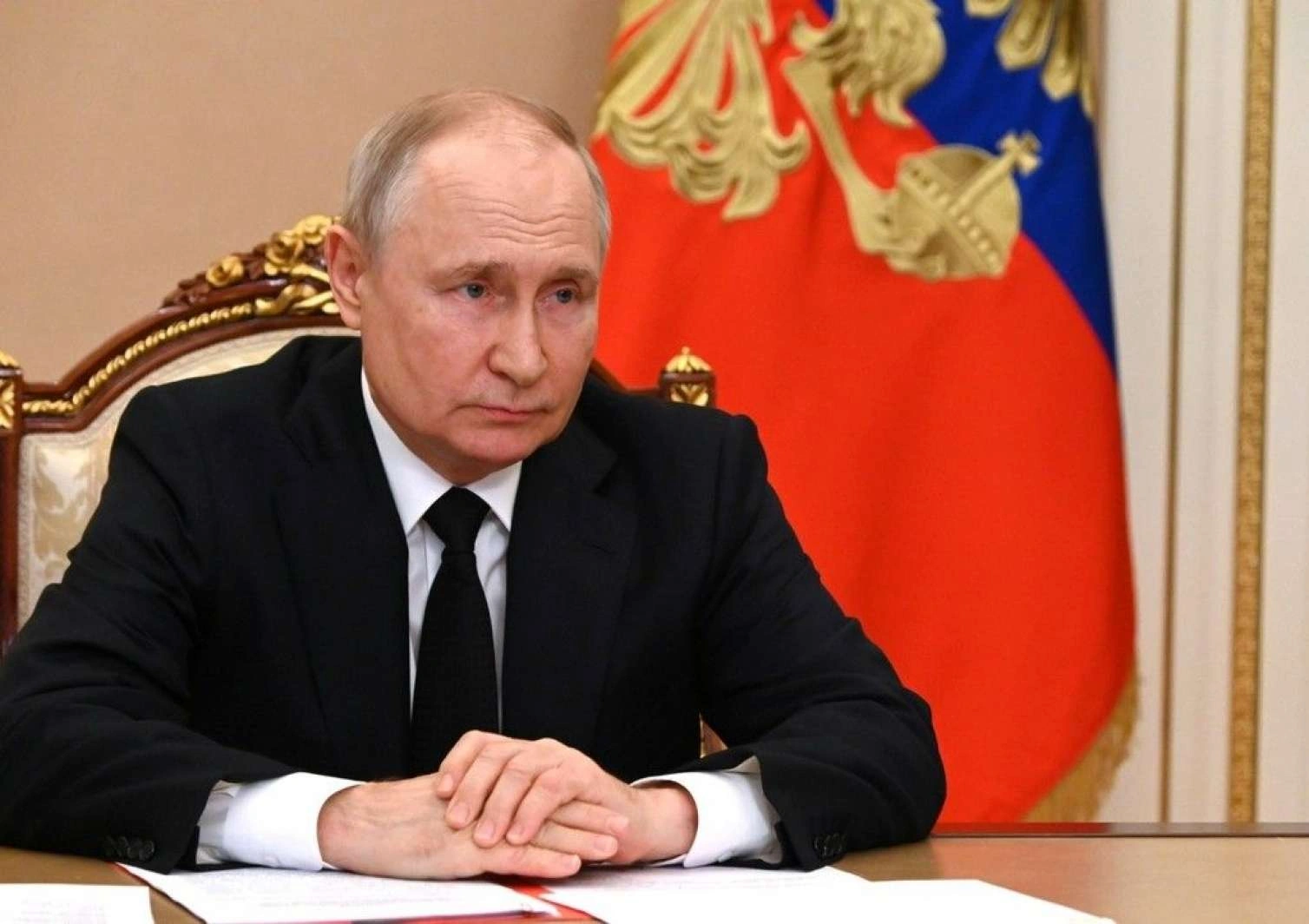Putin orduda “təmizliyə” başladı